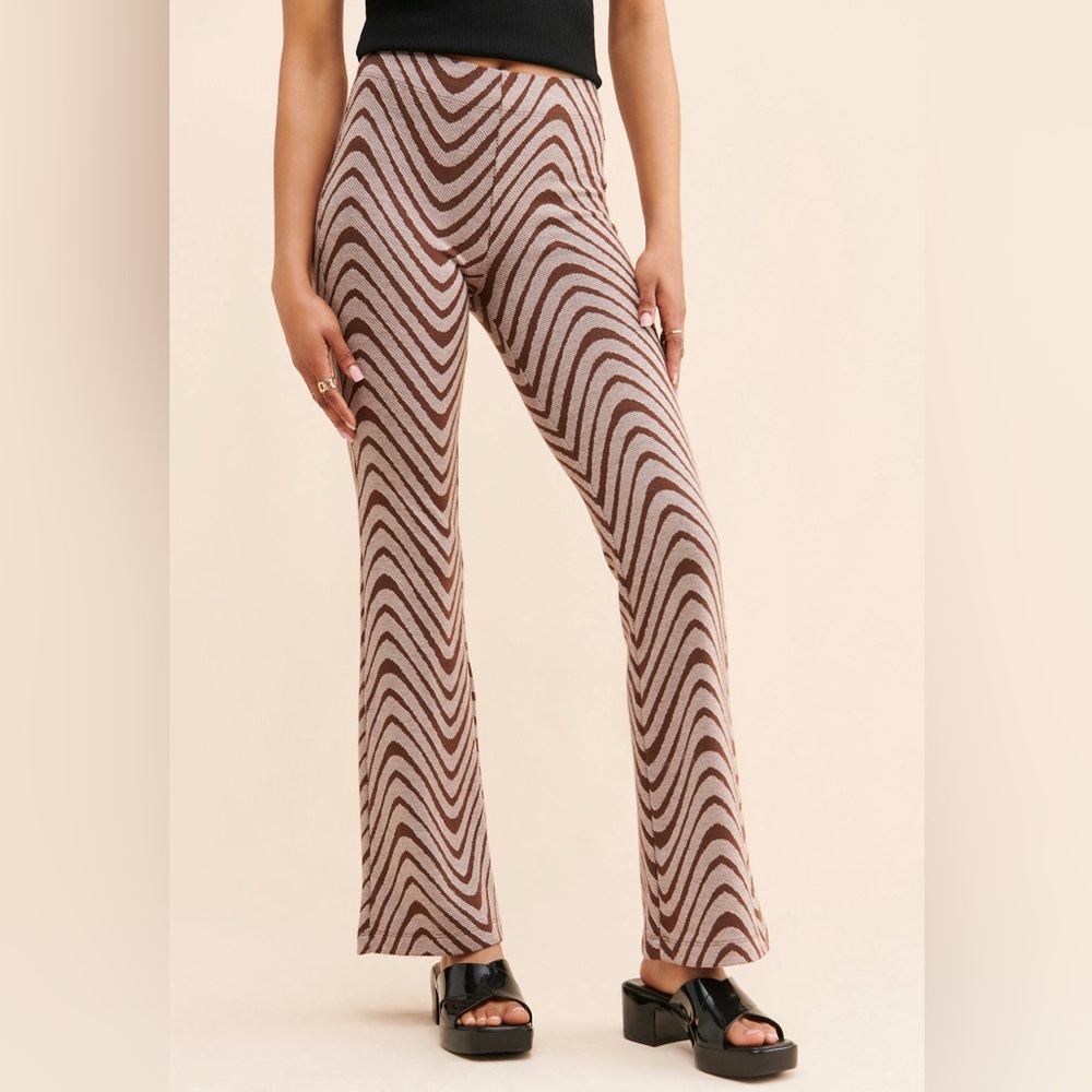 HEMMED UO Bryn Pull-On Flare Pant